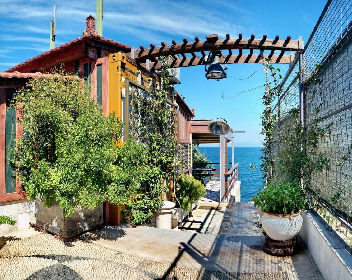 Вилла Container Luxury House Митилини Экстерьер фото