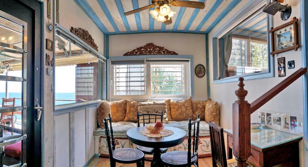 Вилла Container Luxury House Митилини Экстерьер фото